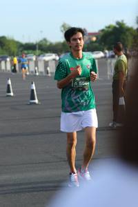 BIB: 556, 
                            <button type="button" onclick="openModal(5172817)" class="btn btn-primary btn-sm float-right btn-popup" data-toggle="modal" data-target=".modal-high-quality">
                        <i class="fas fa-shopping-cart"></i> Add to Cart
                    </button>
                                            <button type="button" onclick="isThisMe(5172817, true)" class="btn btn-success btn-sm float-right btn-popup btn-isme hidden" data-toggle="tooltip" data-placement="bottom" title="นี่คือรูปของคุณใช่ไหม คลิกที่นี่เพื่อเอาเข้าอัลบั้ม">
                        <i class="fas fa-plus"></i> Add to album
                    </button>
                    <button type="button" onclick="isThisMe(5172817, false)" class="btn btn-warning btn-sm float-right btn-popup btn-isnotme hidden">
                        <i class="fas fa-ban"></i> Remove from album
                    </button>